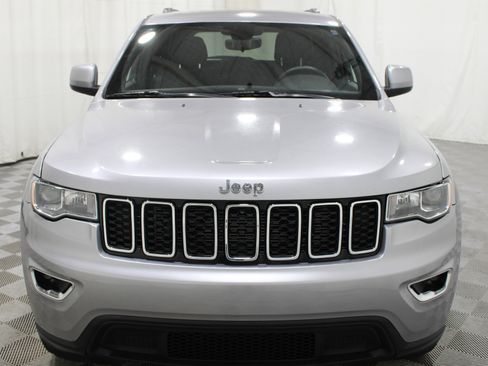 Used 2017 Jeep Grand Cherokee Laredo w/ Quick Order Package 23E AWD/4WD image 33