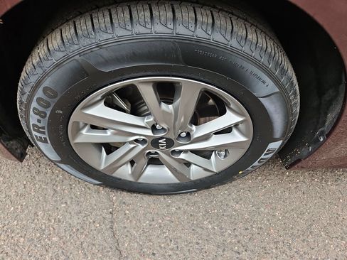 Used 2019 Kia Optima LX FWD image 25