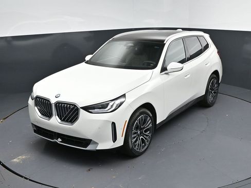 New 2026 BMW X3 xDrive30 w/ Convenience Package image 30