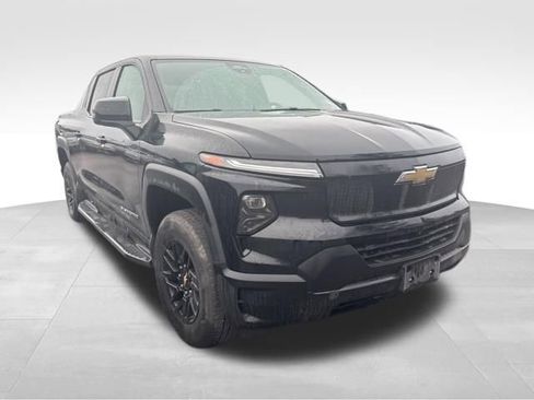 Used 2024 Chevrolet Silverado EV W/T image 9