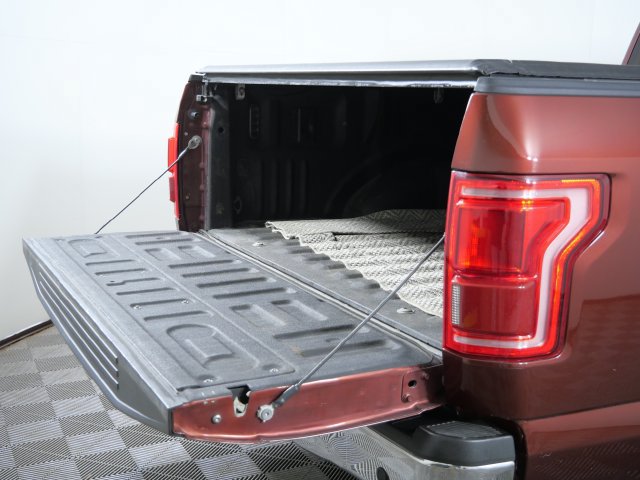 Used 2017 Ford F150 Lariat AWD/4WD image 9