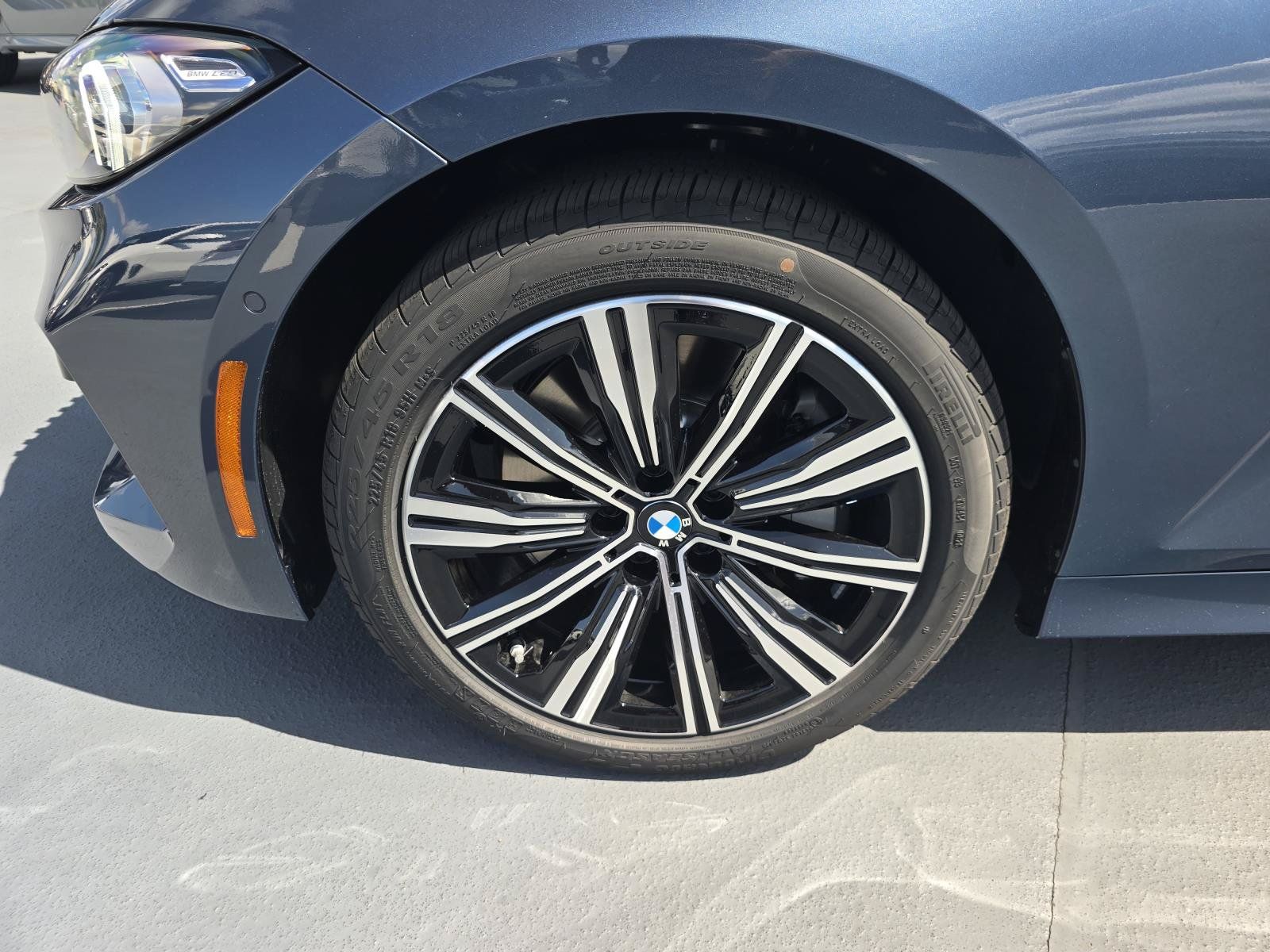 New 2026 BMW 330i Sedan w/ Convenience Package RWD image 6