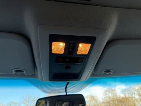 Used 2011 RAM 1500 Laramie image 25