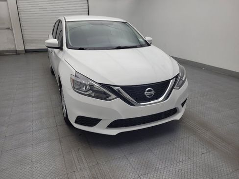 Used 2018 Nissan Sentra S image 14