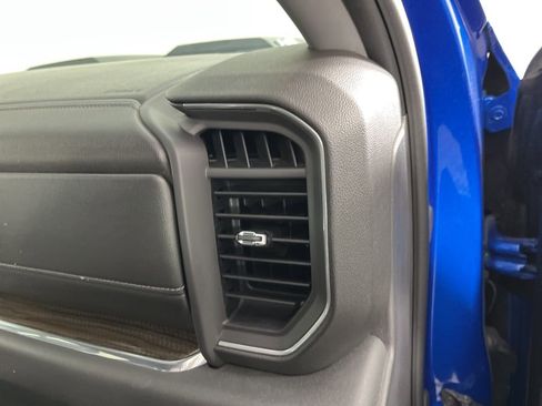Certified 2024 Chevrolet Silverado 1500 LT Trail Boss w/ LT Trail Boss Premium Package AWD/4WD image 22