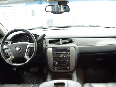 Used 2008 Chevrolet Tahoe LT w/ LT Preferred Equipment Group AWD/4WD image 18