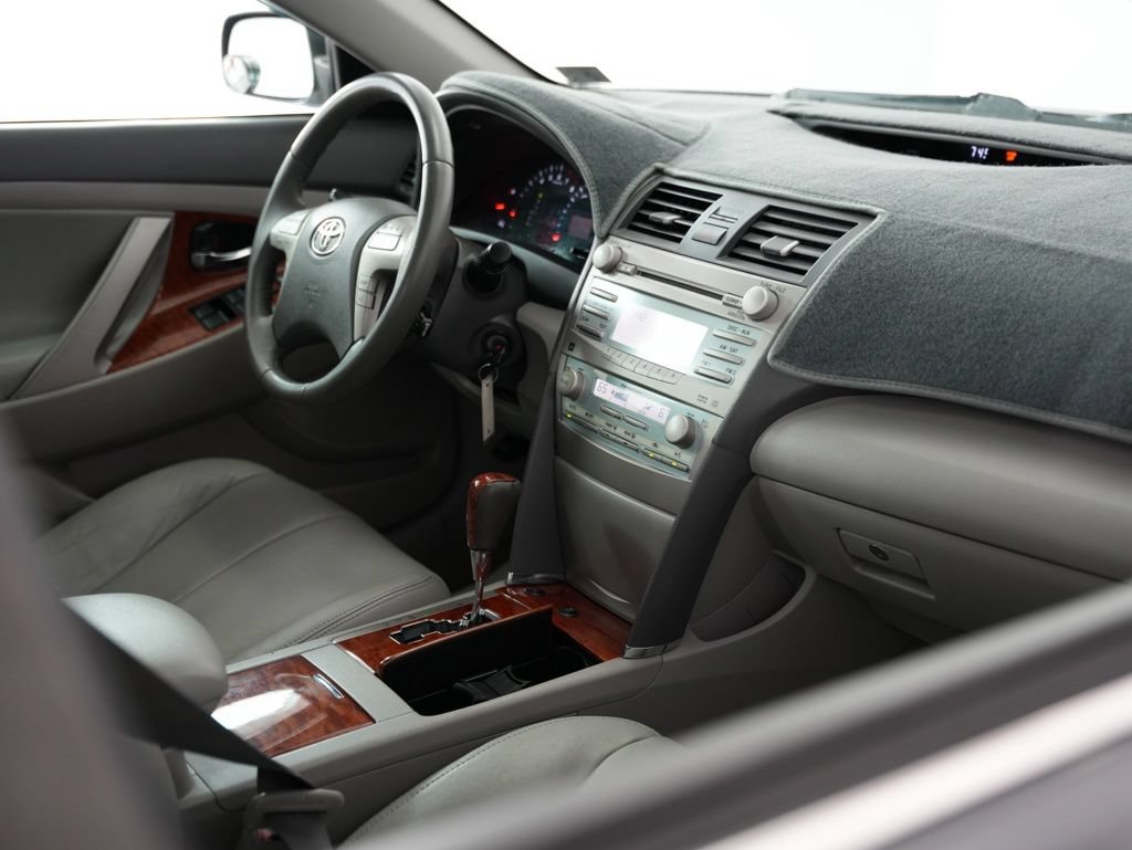 Used 2009 Toyota Camry SE FWD image 51
