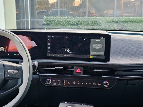 Used 2025 Kia EV6 Wind image 20