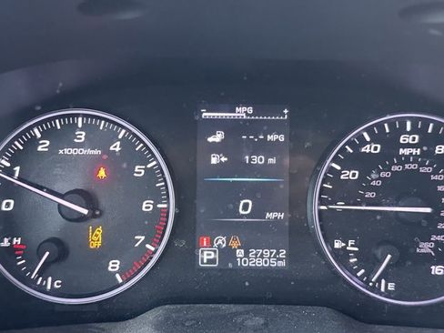 Used 2021 Subaru Outback Premium image 13