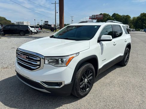 Used 2018 GMC Acadia SLT FWD image 9