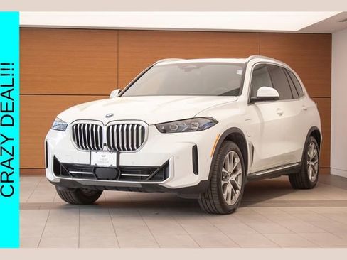 Used 2025 BMW X5 xDrive50e AWD/4WD image 1