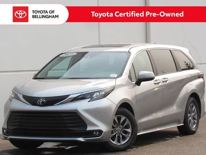 Certified 2025 Toyota Sienna XLE