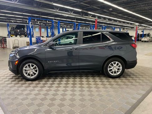 Used 2023 Chevrolet Equinox LT image 11