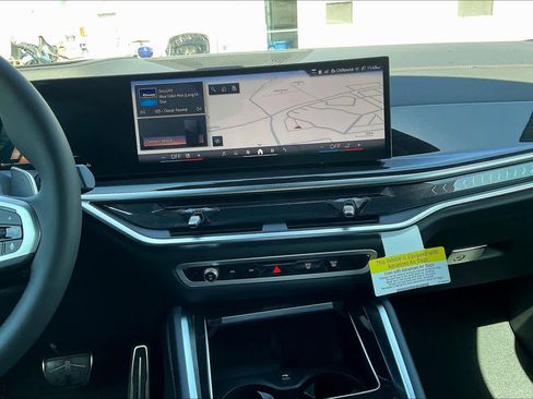 New 2026 BMW X6 xDrive40i w/ Executive Package image 6