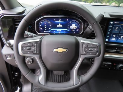 New 2026 Chevrolet Silverado 1500 LT