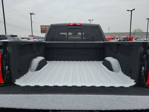 Used 2015 GMC Sierra 1500 Denali w/ Driver Alert Package image 8