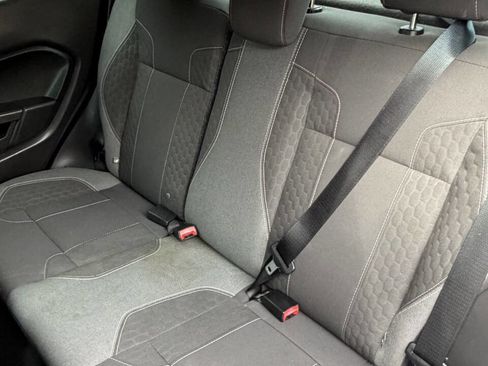 Used 2014 Ford Fiesta SE w/ Equipment Group 201B image 16