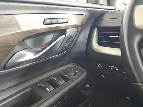 Used 2020 GMC Terrain Denali w/ Denali Premium Package image 35