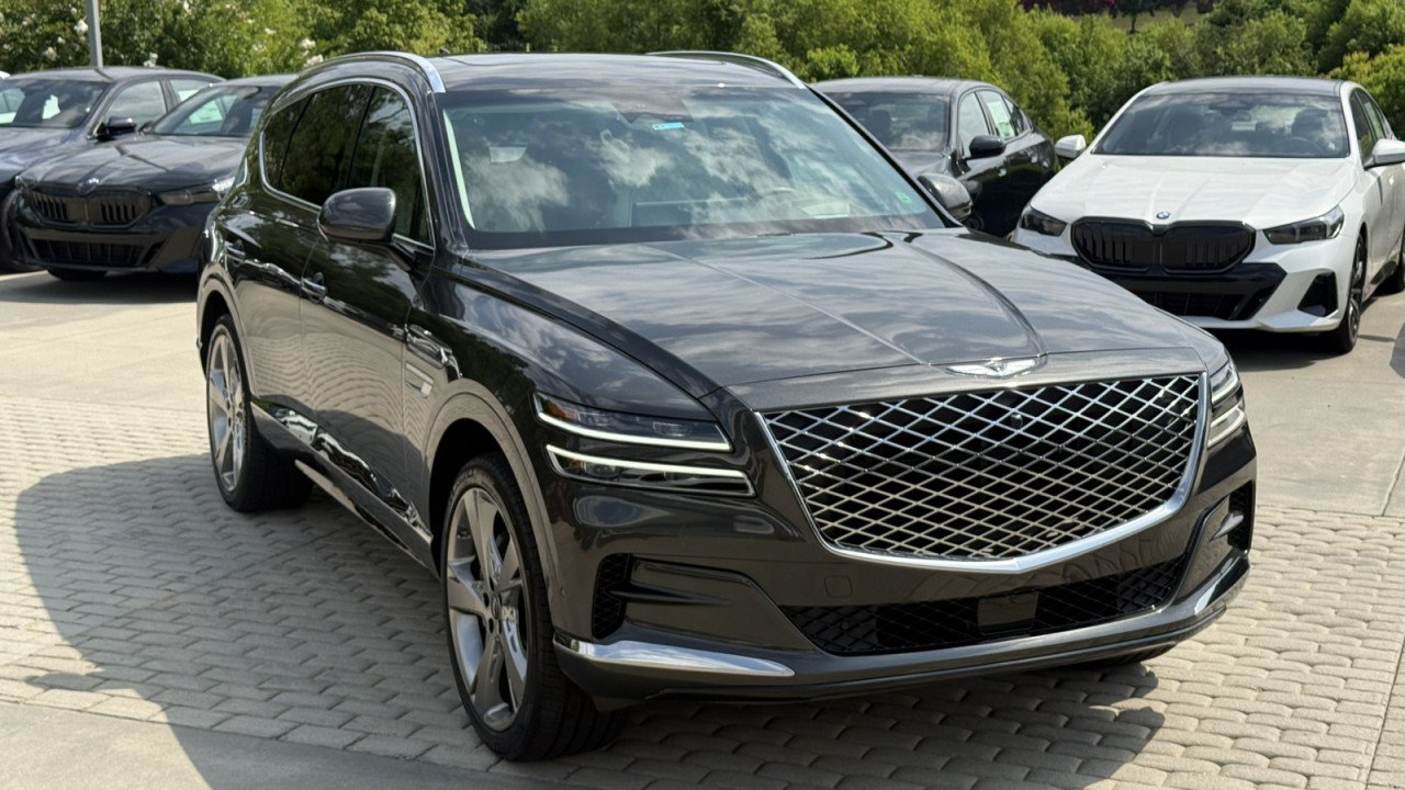 Used 2024 Genesis GV80 3.5T w/ Prestige Package AWD/4WD image 8