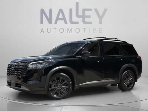Used 2026 Nissan Pathfinder SL w/ SL Premium Package FWD image 1