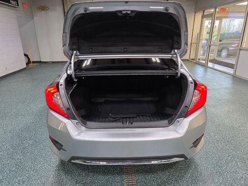 Used 2019 Honda Civic EX image 18