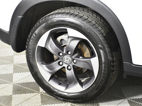 Used 2018 Honda HR-V EX image 52