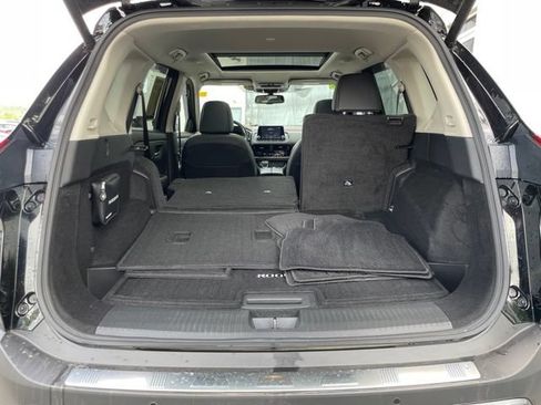 Used 2023 Nissan Rogue SL AWD/4WD image 29