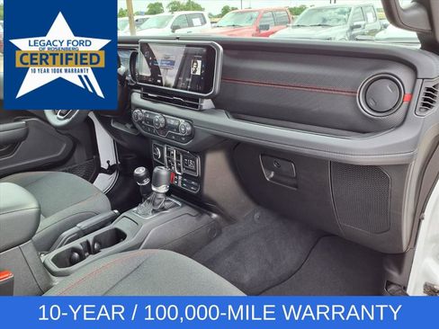 Used 2026 Jeep Wrangler Unlimited Rubicon AWD/4WD image 29