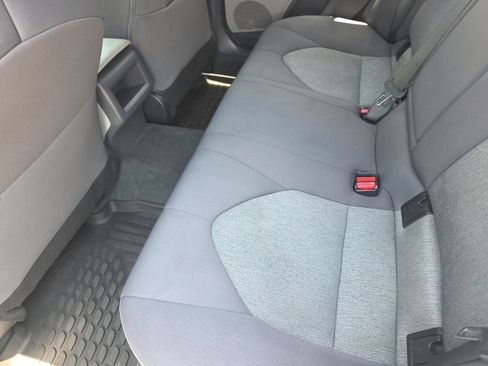 Certified 2022 Toyota Camry LE w/ Convenience Package AWD/4WD image 11