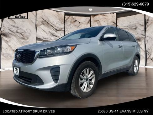 Used 2020 Kia Sorento AWD V6 image 1