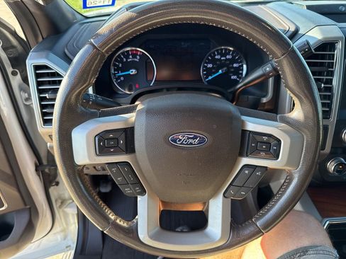 Used 2019 Ford F250 King Ranch w/ King Ranch Ultimate Package image 22