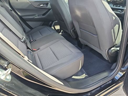 Used 2025 Chevrolet Equinox LT FWD image 15