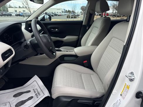 New 2026 Honda HR-V LX image 11