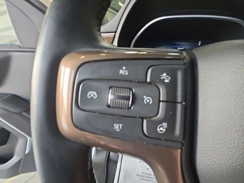Used 2023 Chevrolet Suburban High Country AWD/4WD image 20