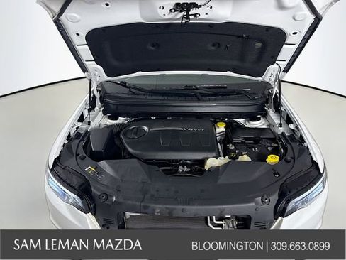 Used 2019 Jeep Cherokee Limited image 27