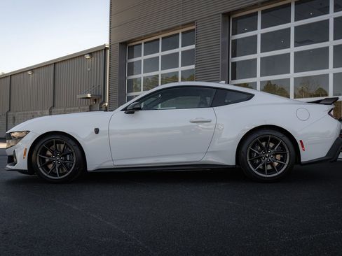 Used 2025 Ford Mustang Dark Horse RWD image 21