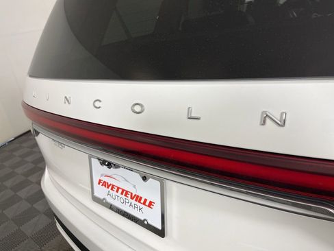 Used 2021 Lincoln Aviator Grand Touring w/ Elements Package Plus image 23