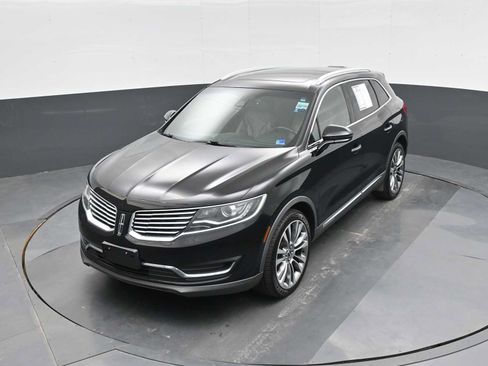 Used 2016 Lincoln MKX Reserve w/ Driver Assistance Package AWD/4WD image 23