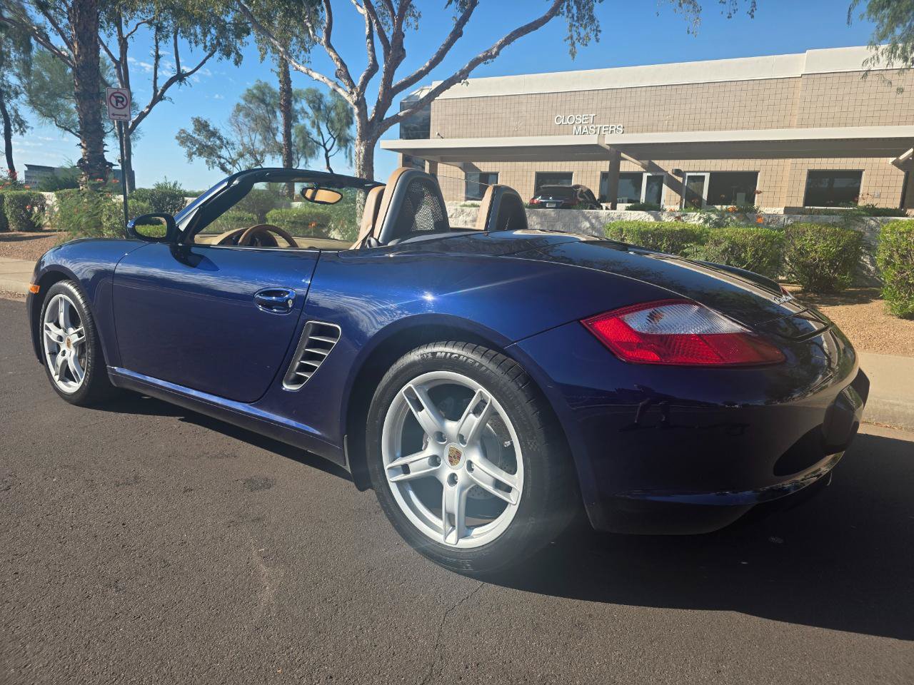 Used 2006 Porsche Boxster RWD image 8