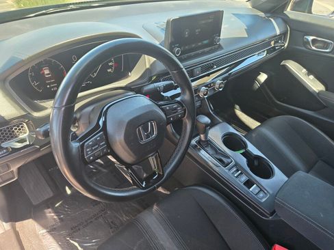 Certified 2025 Honda Civic Sport image 12