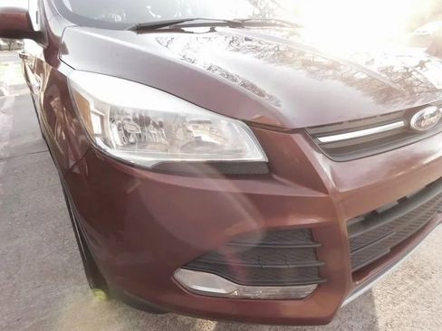 Used 2014 Ford Escape SE image 13