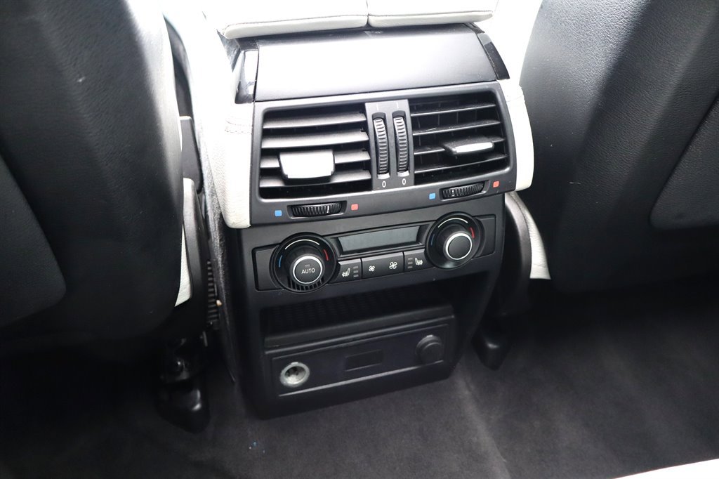 Used 2013 BMW X5 M AWD/4WD image 21
