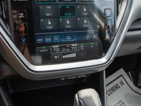 New 2025 Subaru Crosstrek 2.5i Limited w/ Popular Package #3A image 14