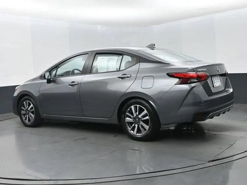 Used 2023 Nissan Versa SV FWD image 7