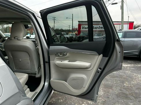 Used 2023 Volvo XC90 B5 Core w/ Protection Package Premier image 18