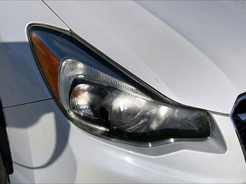 Used 2013 Subaru Crosstrek 2.0i Premium image 28