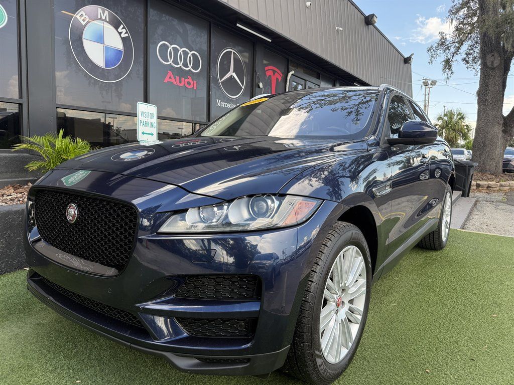 Used 2018 Jaguar F-PACE Premium AWD/4WD image 1