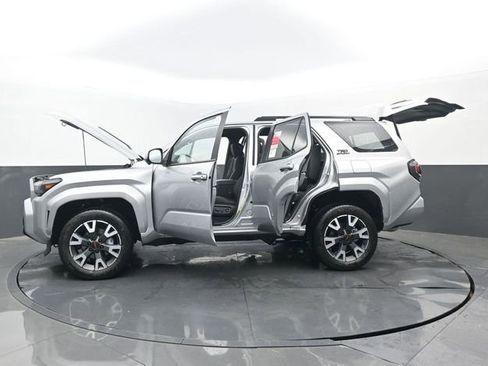 New 2026 Toyota 4Runner TRD Sport Premium w/ Tow Technology Package RWD image 33