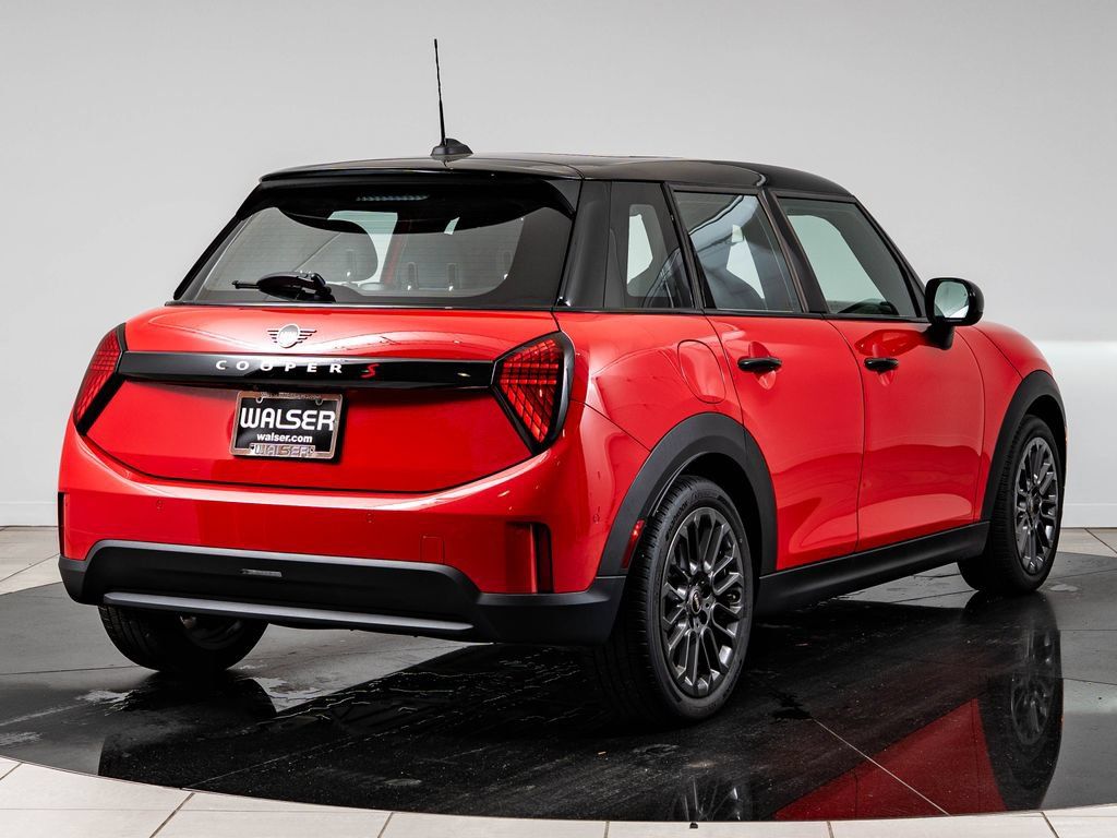 Used 2026 MINI Cooper S FWD image 10