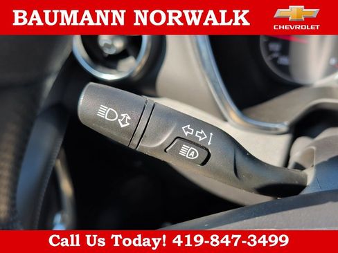 Used 2024 Chevrolet Blazer LT w/ Convenience Package FWD image 32